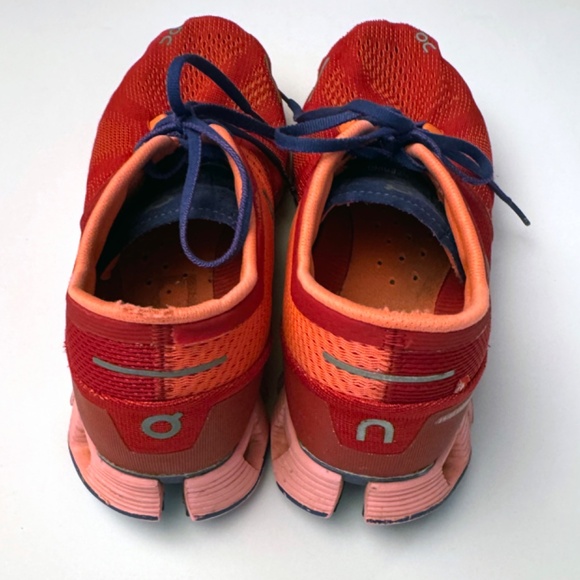 On Running Cloud X Women's Athletic Shoe - size 8.5 - Red Flash Color - Picture 6 of 8